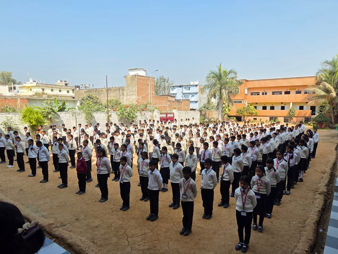 Kids Care English School campus and school life photo 4